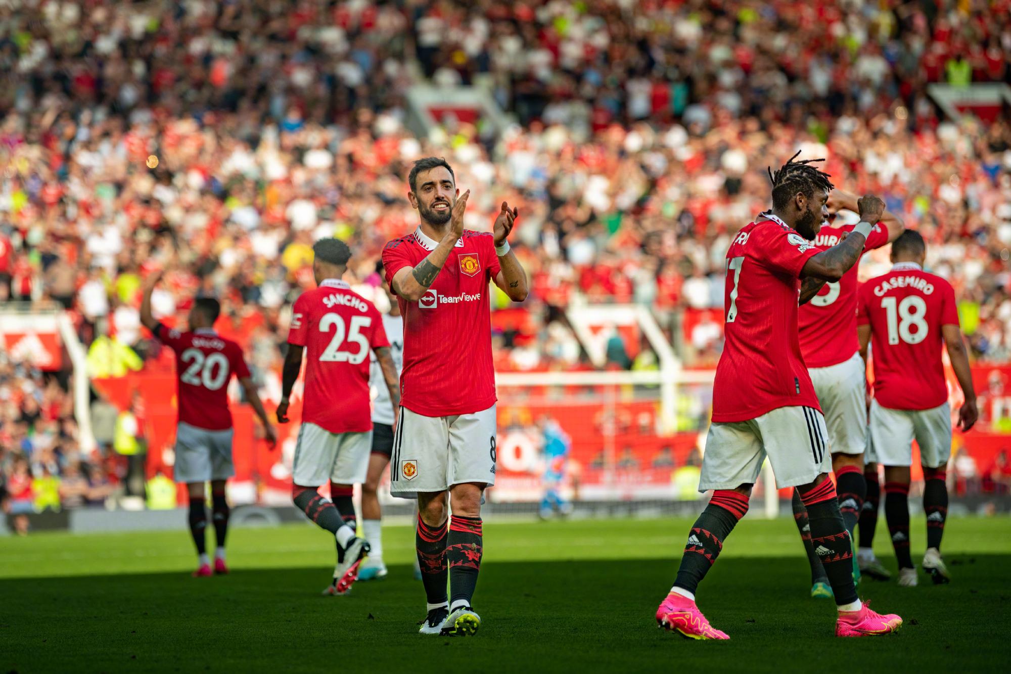 边后卫在进 边后卫在进